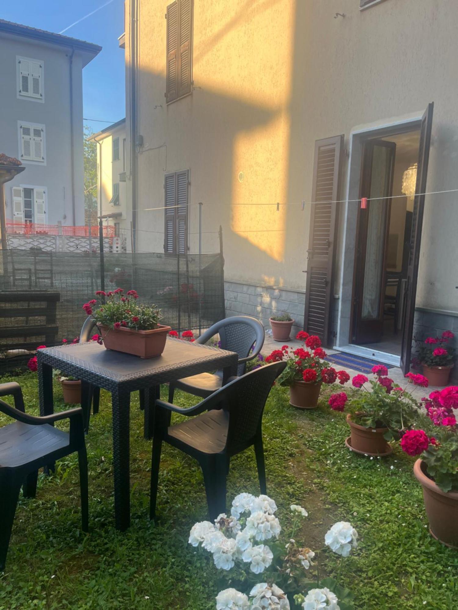 Casa Rei Apartment Pontremoli Bagian luar foto